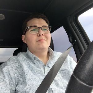 Meet your Posher, Evan